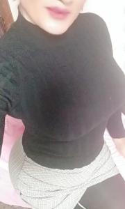 697306713: Chica busca chico en Murcia