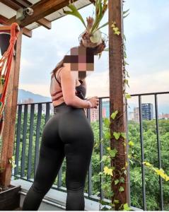 Chica busca chico en Tenerife: 