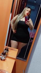 Chica busca chico en Huelva: 