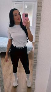 666321051: Chica busca chico en Badajoz