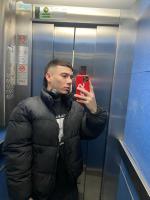 641454323: Chico busca chica en Barcelona