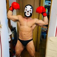 616804365: Chico busca chica en Madrid