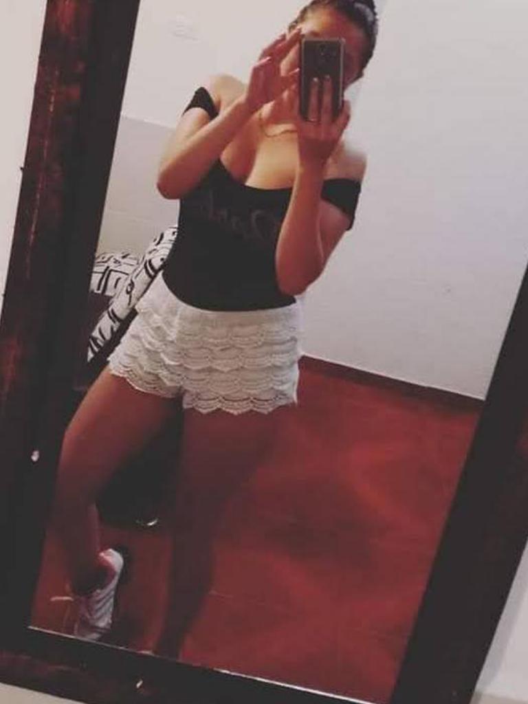 Chica busca chico en Sevilla: 