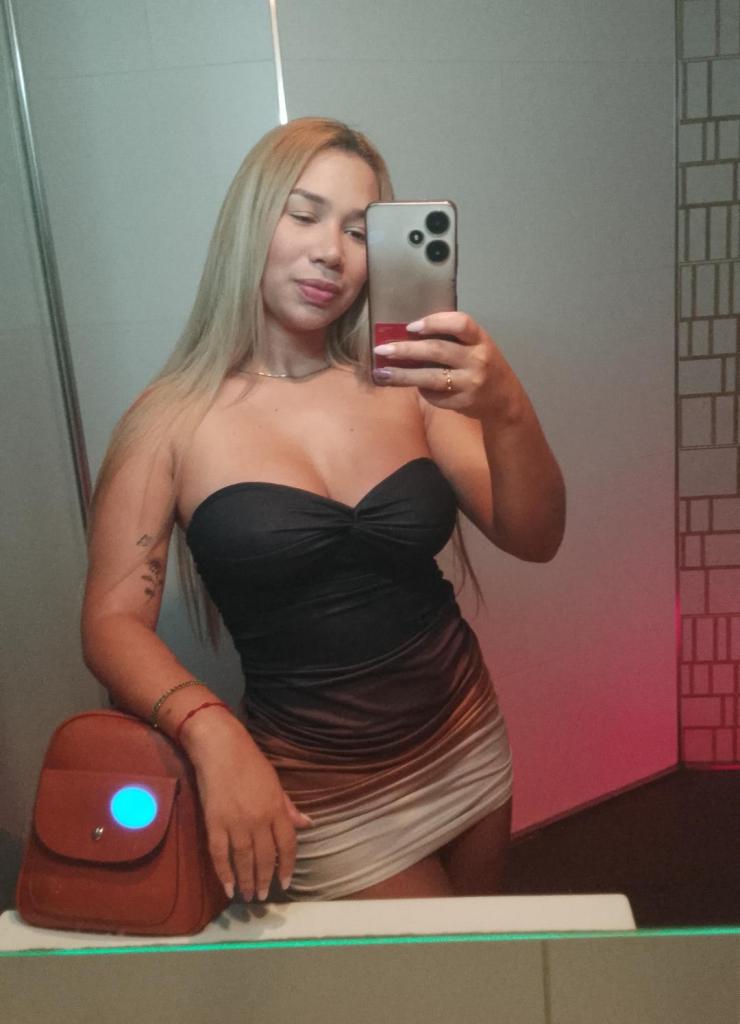 Chica busca chico en Barcelona: 