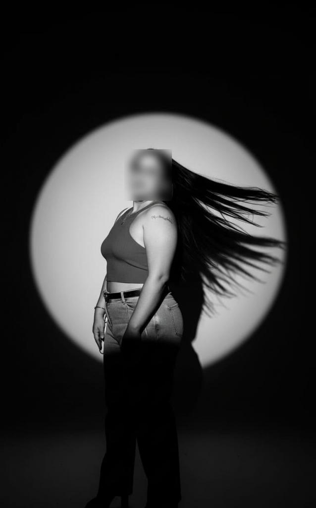 606704370: Chica busca chico en Córdoba