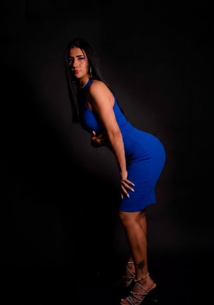 Chica busca chico en Ibiza: 