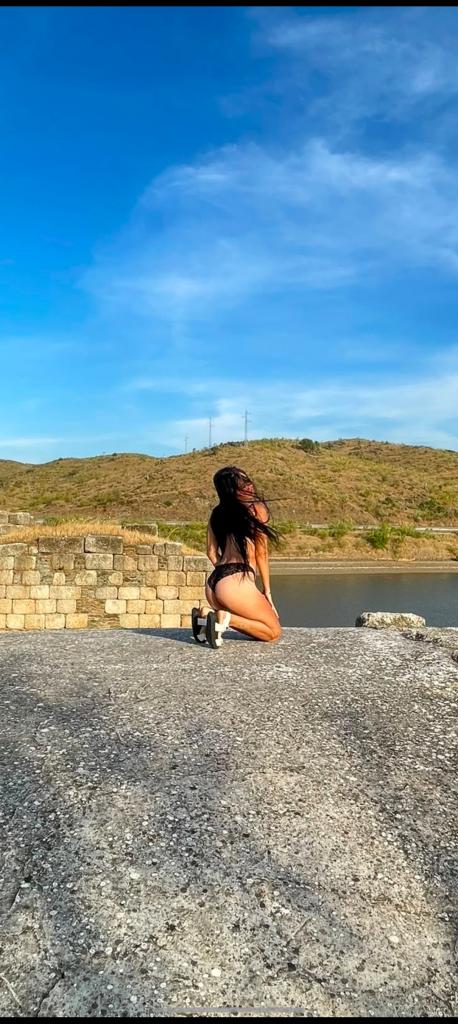 687709726: Chica busca chico en Cáceres
