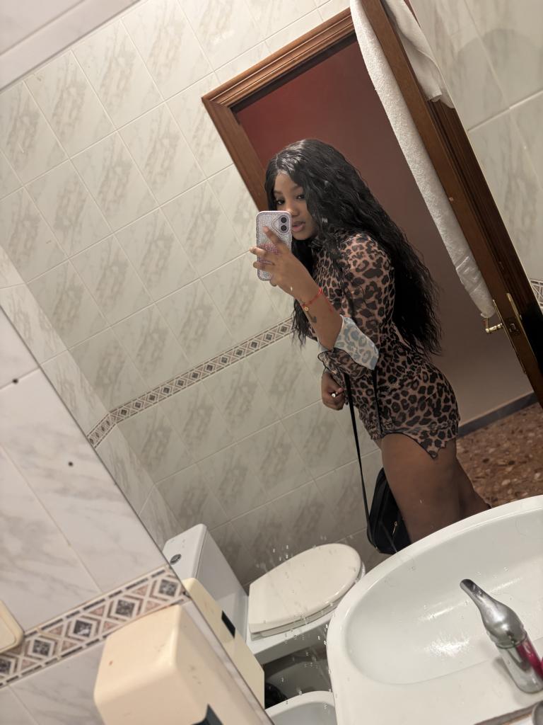 Chica busca chico en Alicante: 
