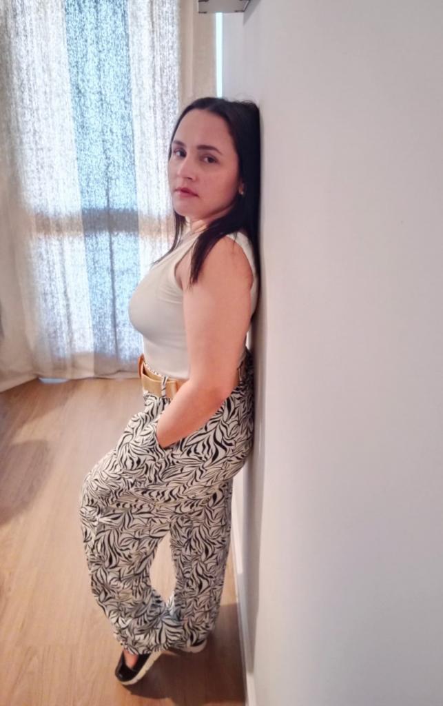 Chico busca chica en Cádiz: 