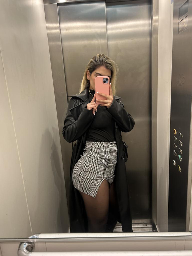 Chica busca chico en Barcelona: 