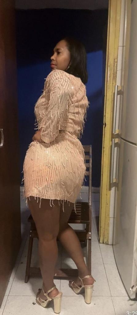 632193717: Chica busca chico en Barcelona