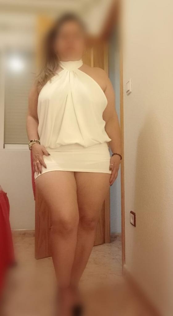 Chica busca chico en Alicante: 