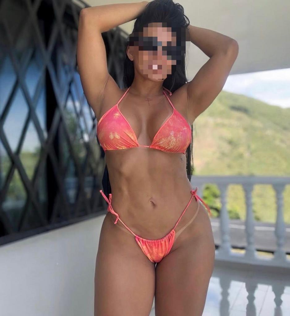 Chica busca chico en Tenerife: 