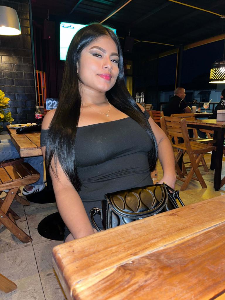 Chica busca chico en Mallorca: 