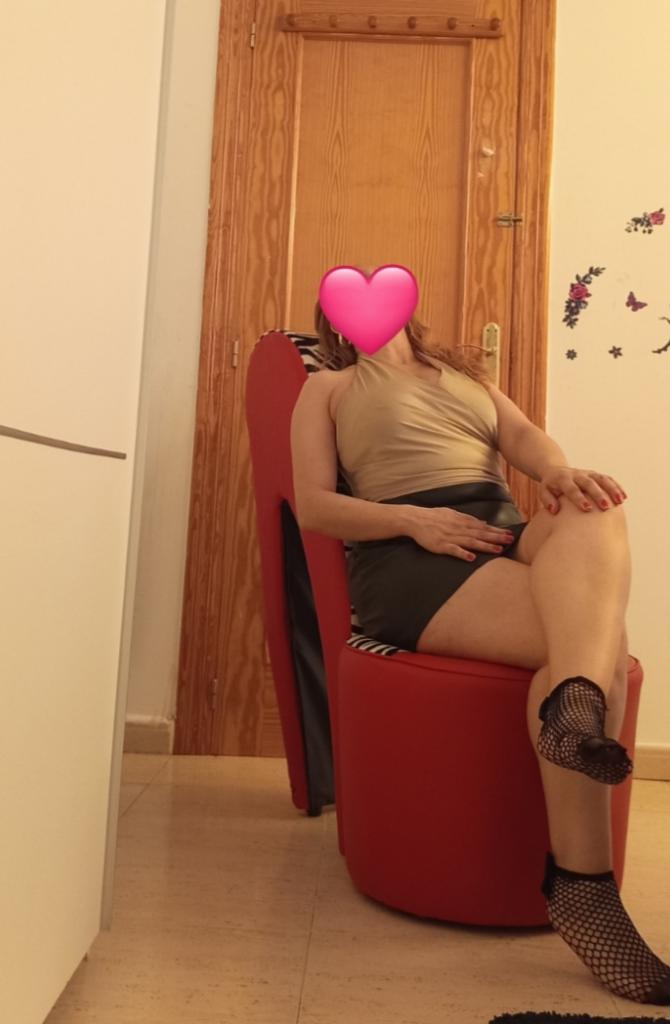 Chica busca chico en Murcia: 
