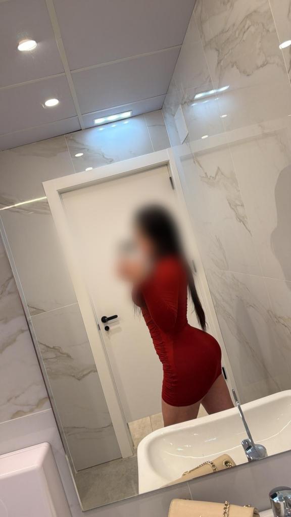 Chica busca chico en Gerona: 