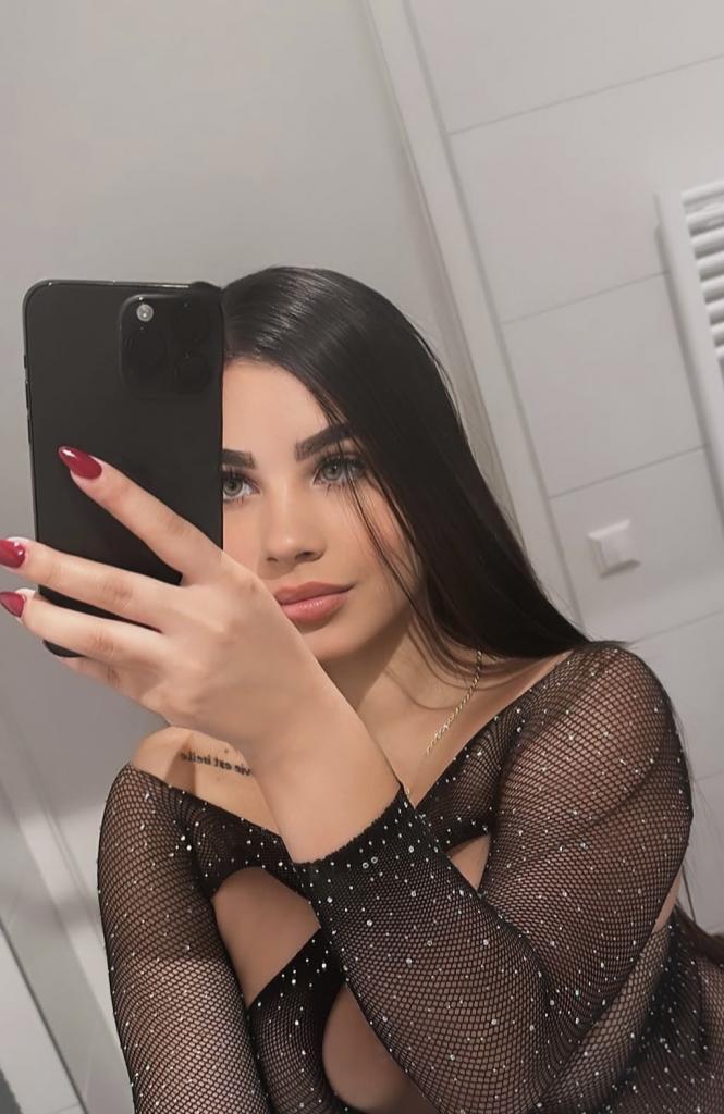 Chica busca chico en Tenerife: 