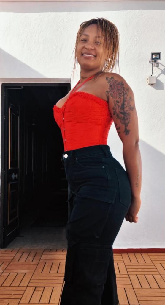 612244744: Chica busca chico en Mallorca