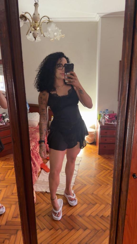 Chica busca chico en Lugo: 