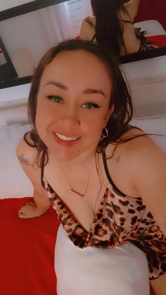 Chica busca chico en Almería: 