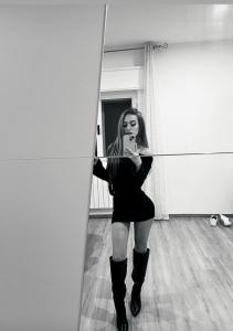 684790260: Chica busca chico en Mallorca