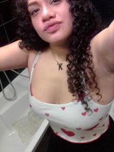 667834142: Chica busca chico en Guipúzcoa