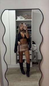 745030818: Chica busca chico en Las Palmas