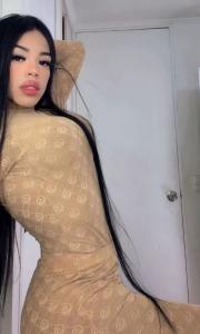 657385881: Chica busca chico en Málaga
