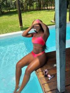 632239389: Chica busca chico en Cádiz