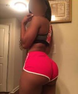 632239389: Chica busca chico en Cádiz