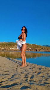 624794346: Chica busca chico en La Coruña