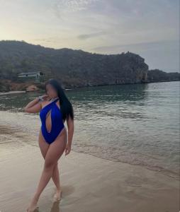 670731693: Chica busca chico en Málaga