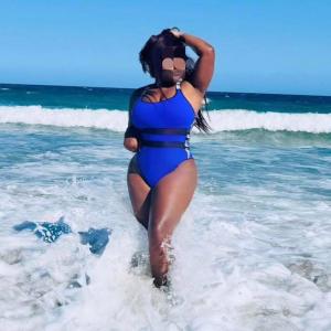 613570794: Chica busca chico en Granada