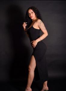 666314466: Chica busca chico en Ibiza