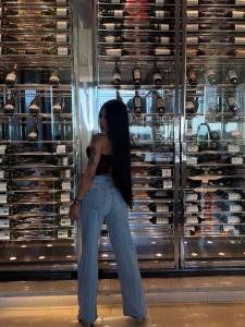 657385881: Chica busca chico en Málaga