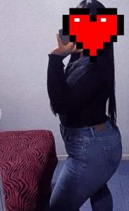 743044821: Chica busca chico en Granada
