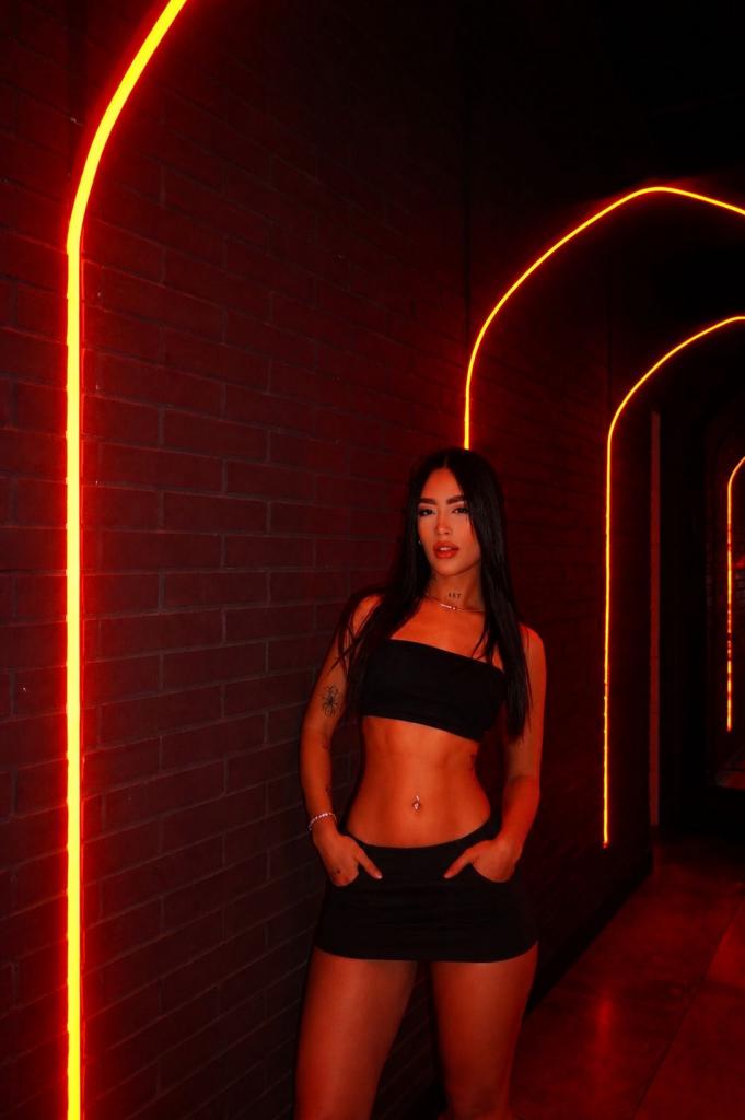 Chica busca chico en Alicante: 