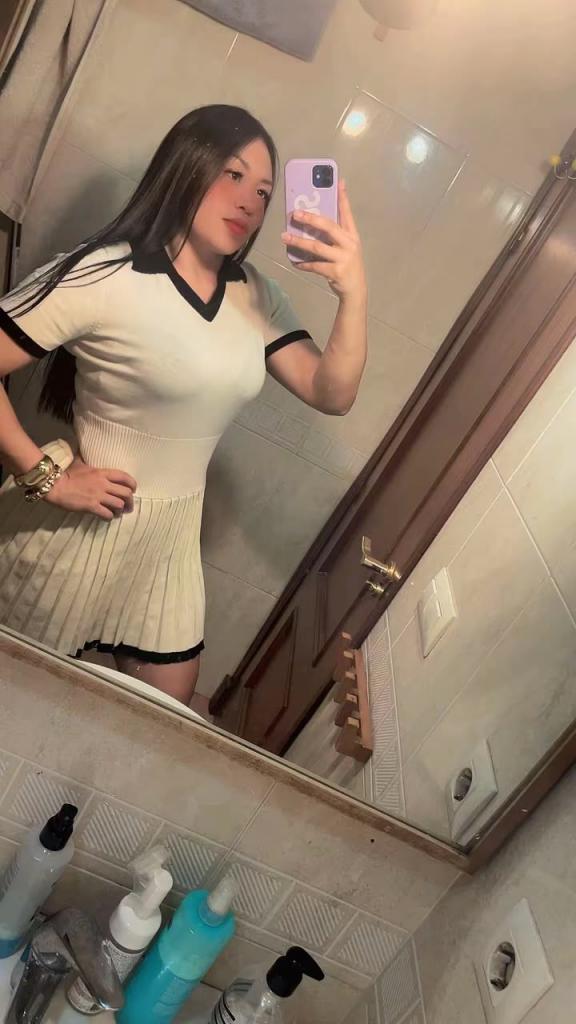 Chica busca chico en Cádiz: 