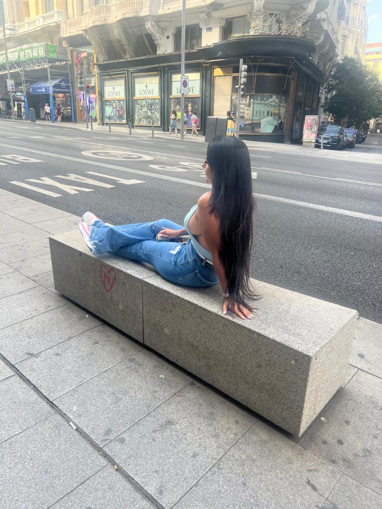 Chica busca chico en Cádiz: 