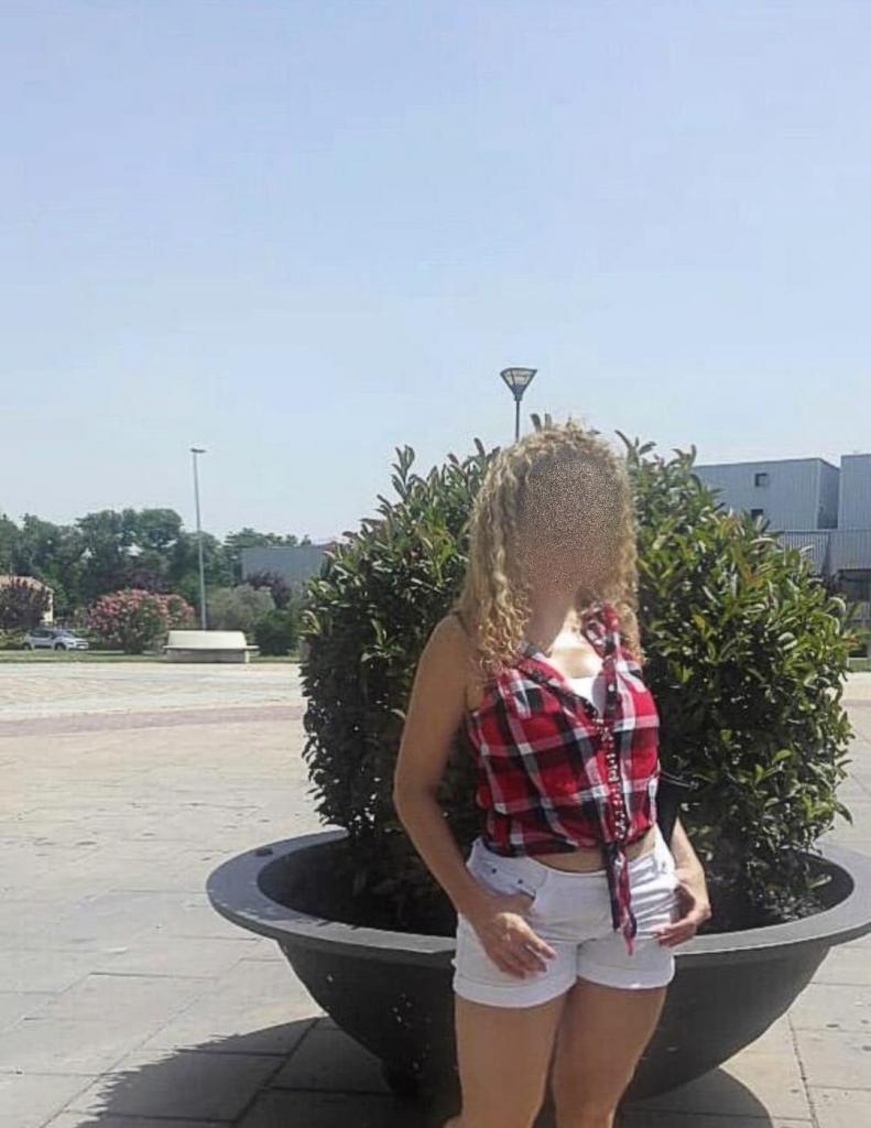 Chica busca chico en Barcelona: 