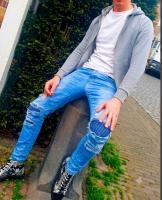 678740172: Chico busca chica en Madrid
