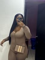 604279047: Chica busca chico en Sevilla