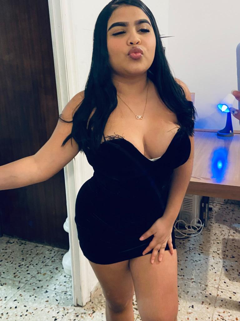 600421281: Chica busca chico en Almería