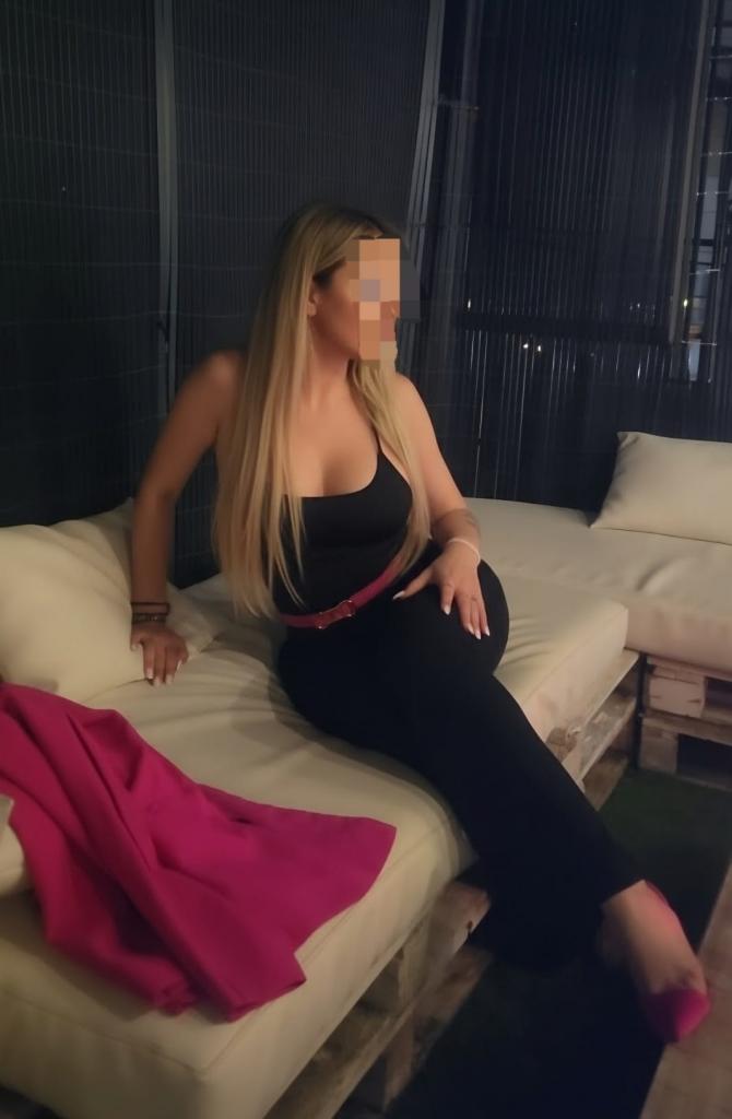 676777633: Chica busca chico en Alicante
