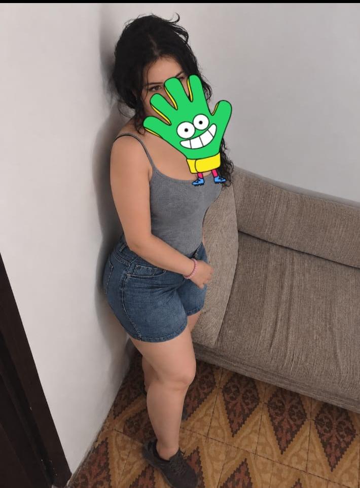 Chica busca chico en Barcelona: Chica busca chico