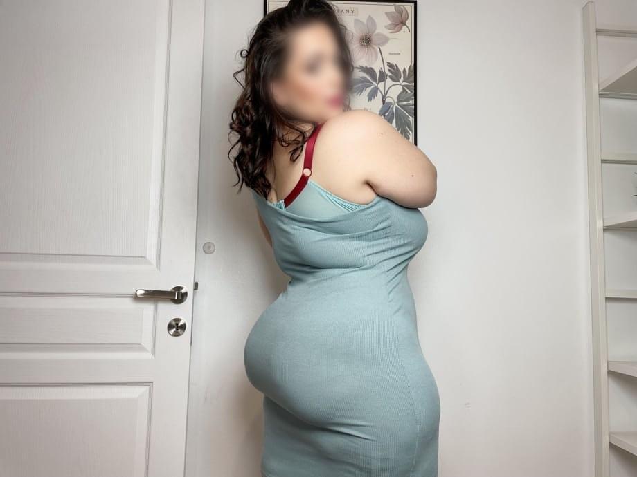 661654890: Chica busca chico en Murcia