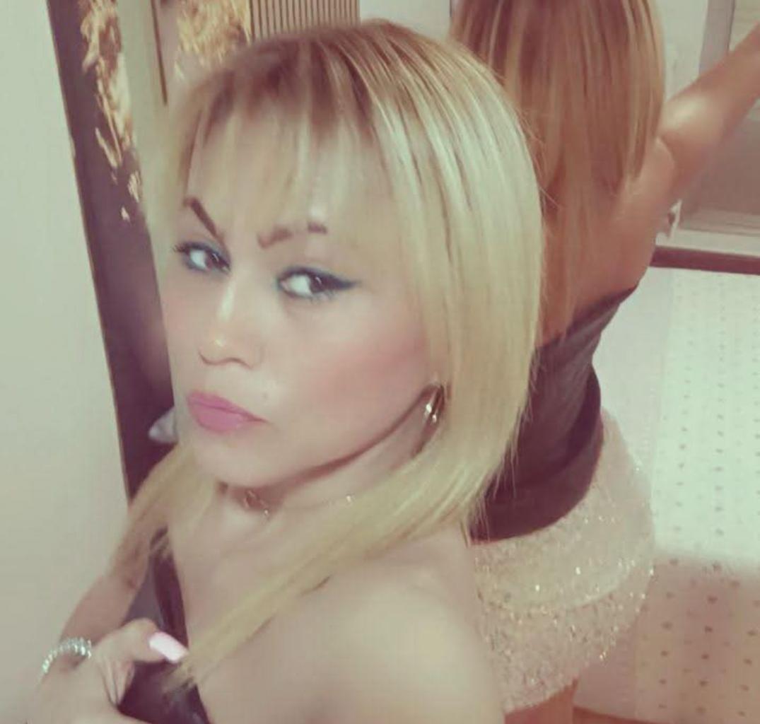 674138113: Chica busca chico en Cádiz