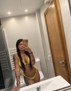 657787456: Chica busca chico en Ibiza