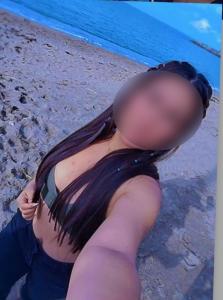 613886171: Chica busca chico en Málaga