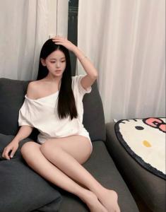 633911895: Chica busca chico en Madrid
